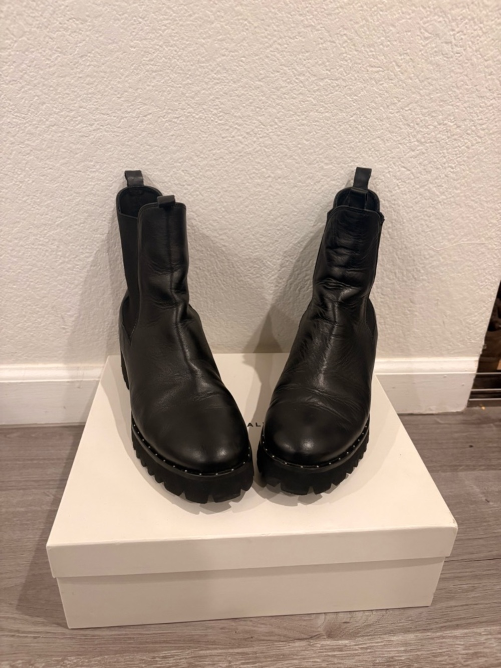 Freda Salvador Brooke Boots - Picture 2 of 6